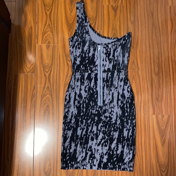 BCBGMaxAzria black grey one shoulder bandage bodycon pencil dress, size M - Picture 2 of 6